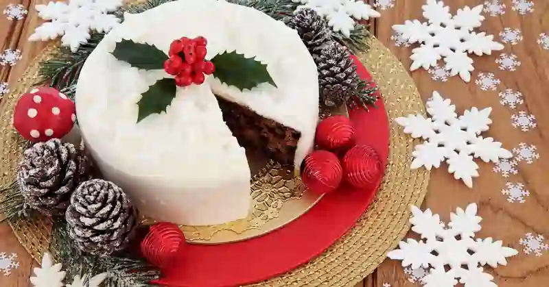 yeni il tort bezekleri,yenil il ucun tort bezekleri, Yeni il tortlari 2023,Yeni il tort bəzəkləri