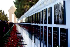 ,20 yanvara aid şeir,20 yanvar seiri, sehidler seiri, şer, 20 yanvar bayatilari, 20 yanvar seiri, sehidler xiyabani seir, şəhidlər şeiri, 20 yanvara aid şeir