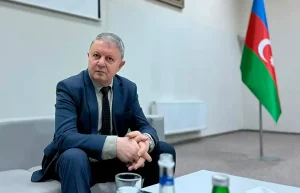 elxan elatli kitablari kitab sozleri kitablardan sitatlar