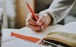 esse nedir nece yazilir esse yazmaq