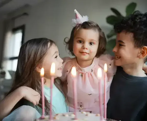 Bacıya Aid Ad Günü Təbrikləri – 100 Səmimi Ad günü təbriki